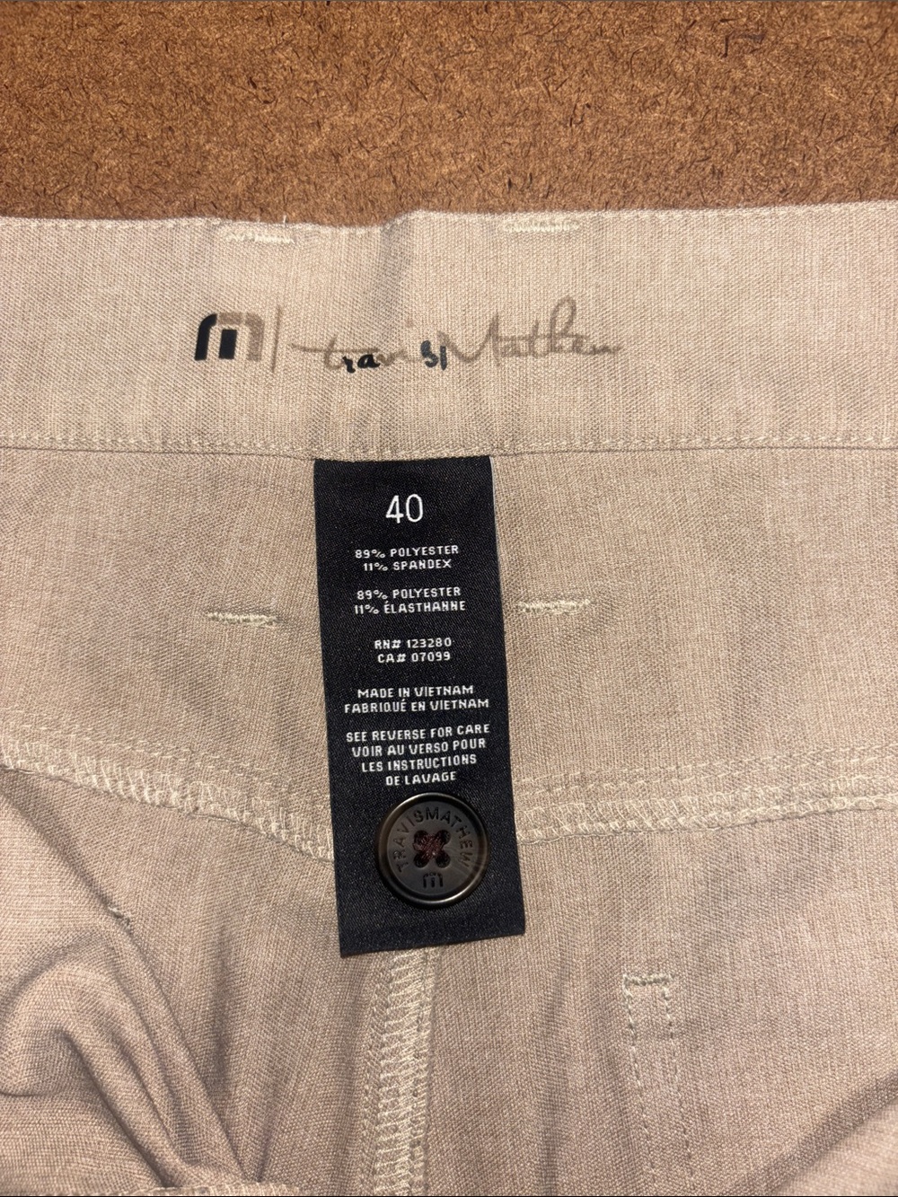Travis Mathew Men's 40x32 Golf Chinos in Light Khaki